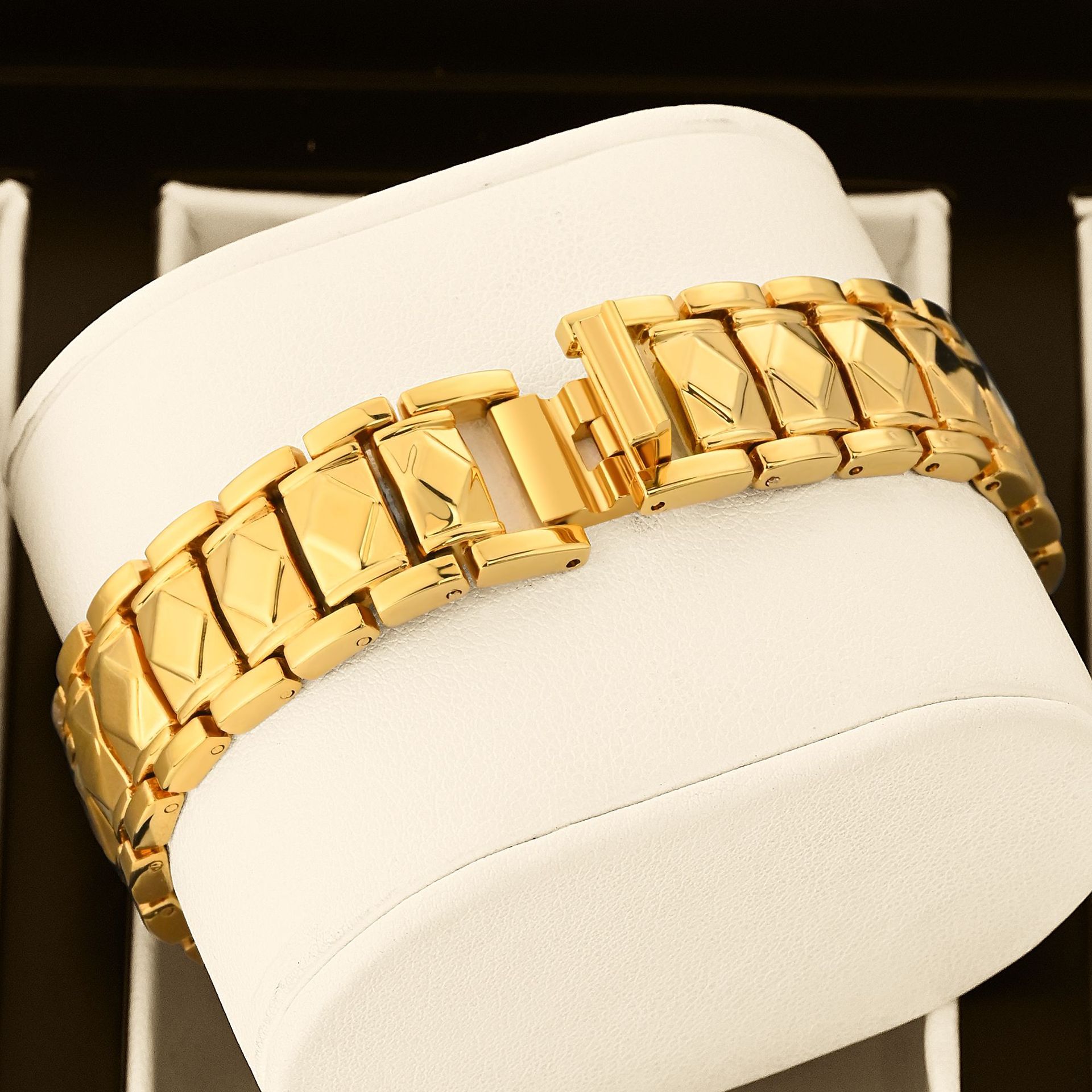 Montre pour femme Yalalusi de  - Luxury Watch Trading avis et prix