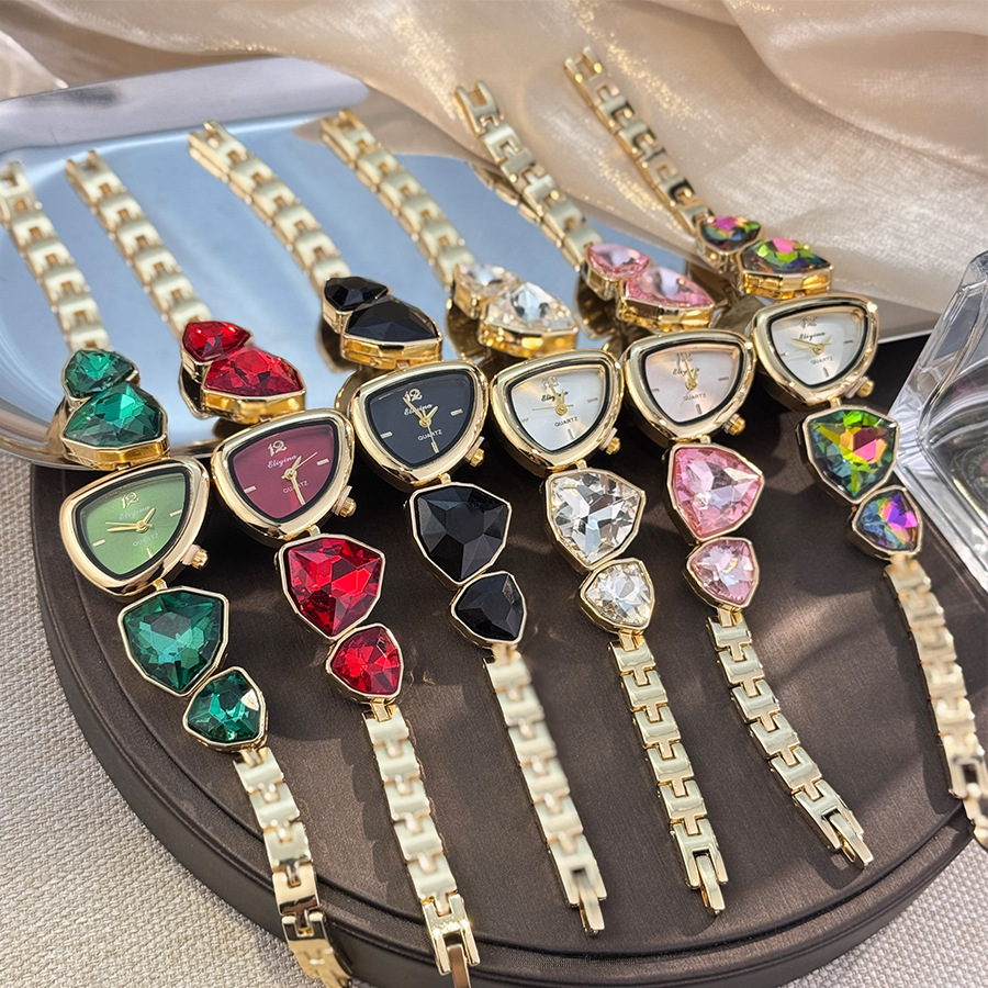 Nouvelle schéma de couleurs de - Luxury Watch Trading avis et prix